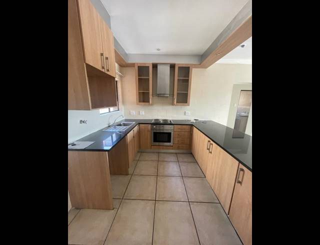 2 BEDROOM PROPERTY TO RENT IN WILROPARK